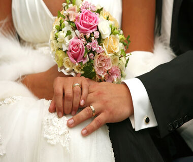 AdobeStock_4453856 Wedding Holding Hands